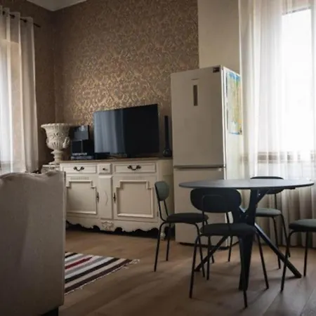 Merulana Penthouse: 5 Minutes Walk From Colosseum-3